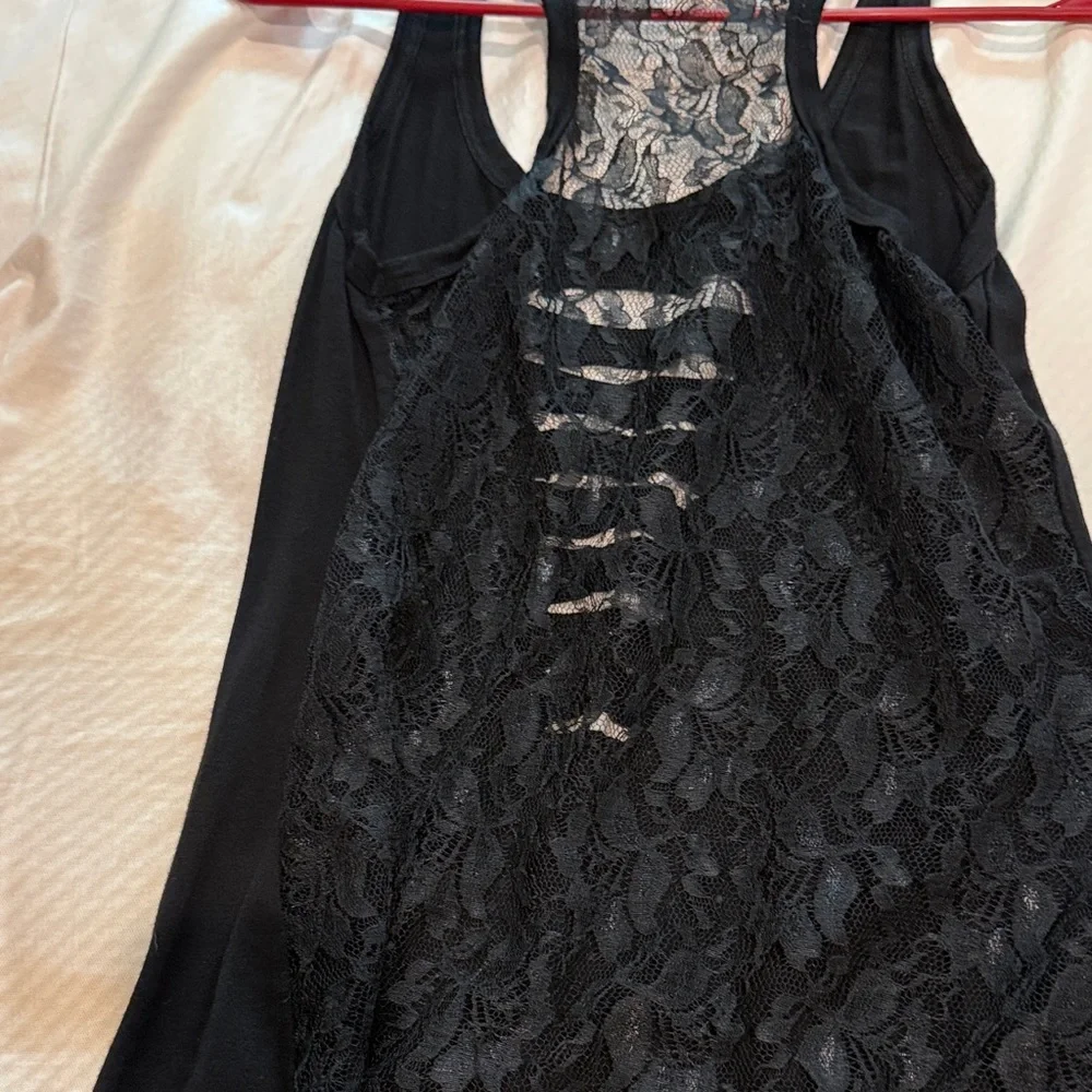 Black Lace-Back Graphic Tank Top with Winged Rose Print - Picture 3 of 3